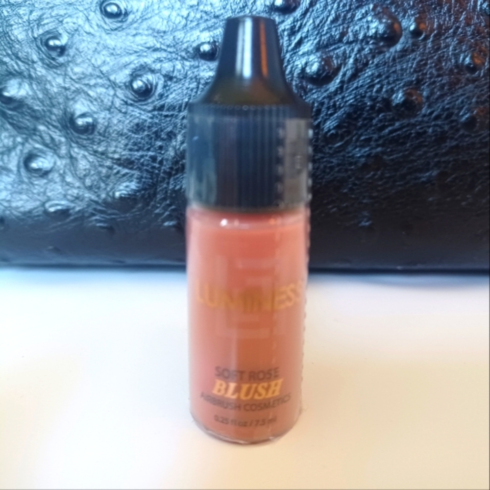 Luminess Soft Rose 🌹 Blush airbrush Cosmetics